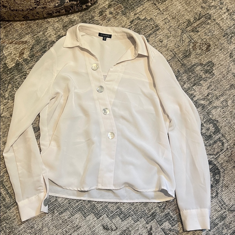 Dynamite Blouse - Picture 1 of 2